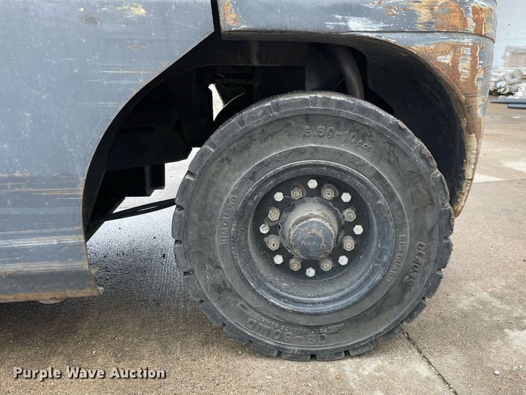 image for item LJ9668 TCM FG30N5T  forklift