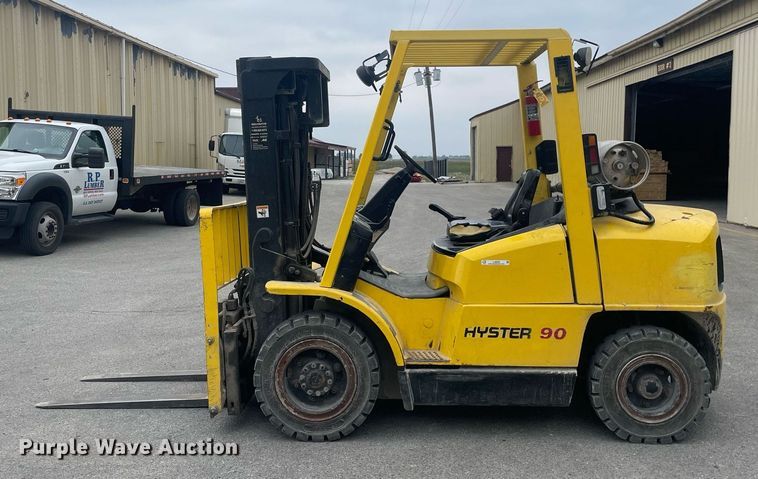 image for item LJ9669 Hyster H90XMS  forklift