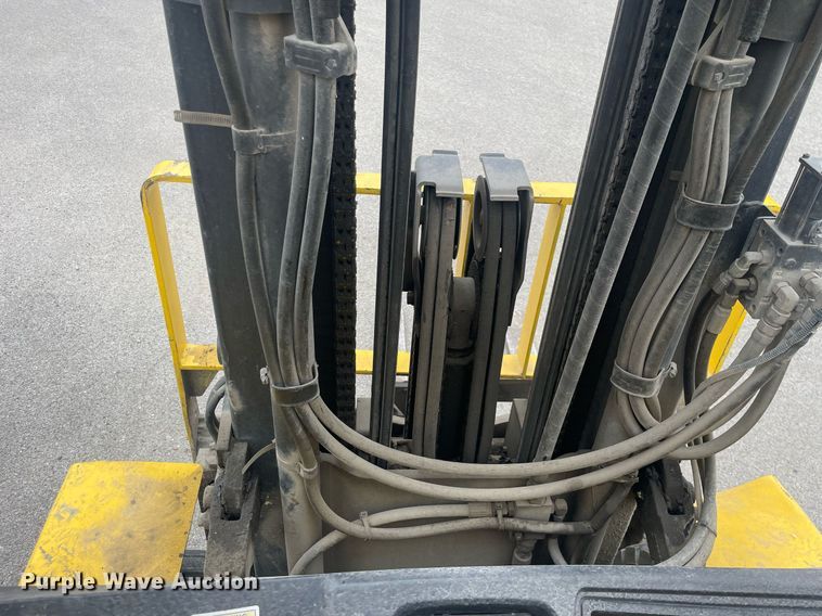 image for item LJ9669 Hyster H90XMS  forklift