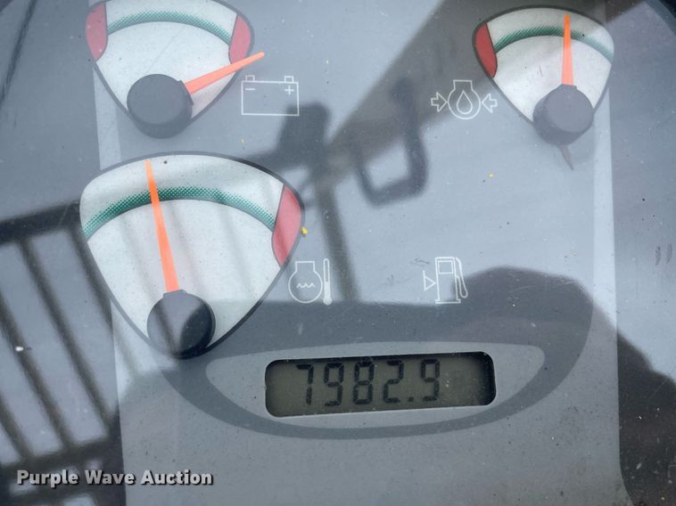 image for item LJ9669 Hyster H90XMS  forklift