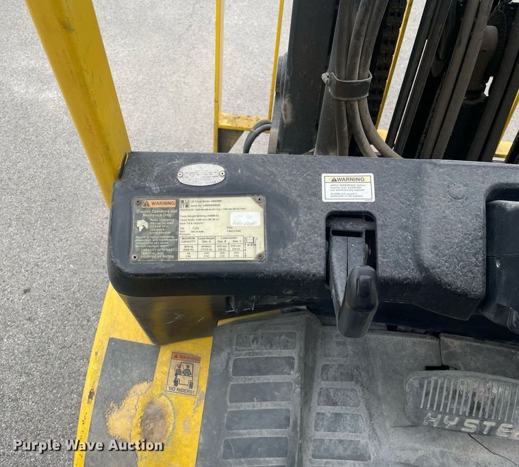 image for item LJ9669 Hyster H90XMS  forklift