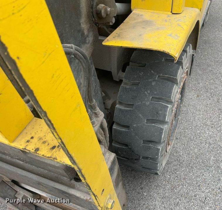 image for item LJ9669 Hyster H90XMS  forklift