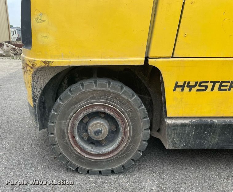 image for item LJ9669 Hyster H90XMS  forklift