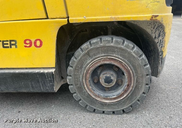 image for item LJ9669 Hyster H90XMS  forklift