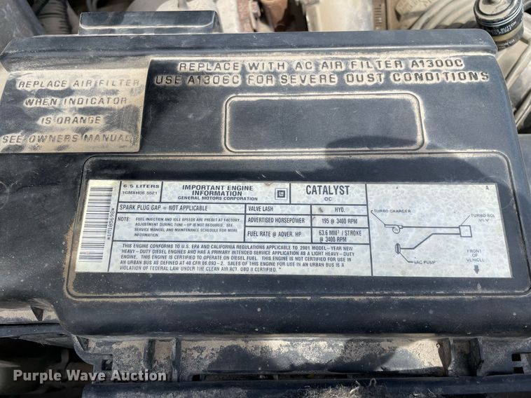 image for item LJ9671 2001 Chevrolet Silverado 3500HD  dump bed pickup truck