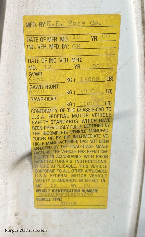 image for item LJ9671 2001 Chevrolet Silverado 3500HD  dump bed pickup truck