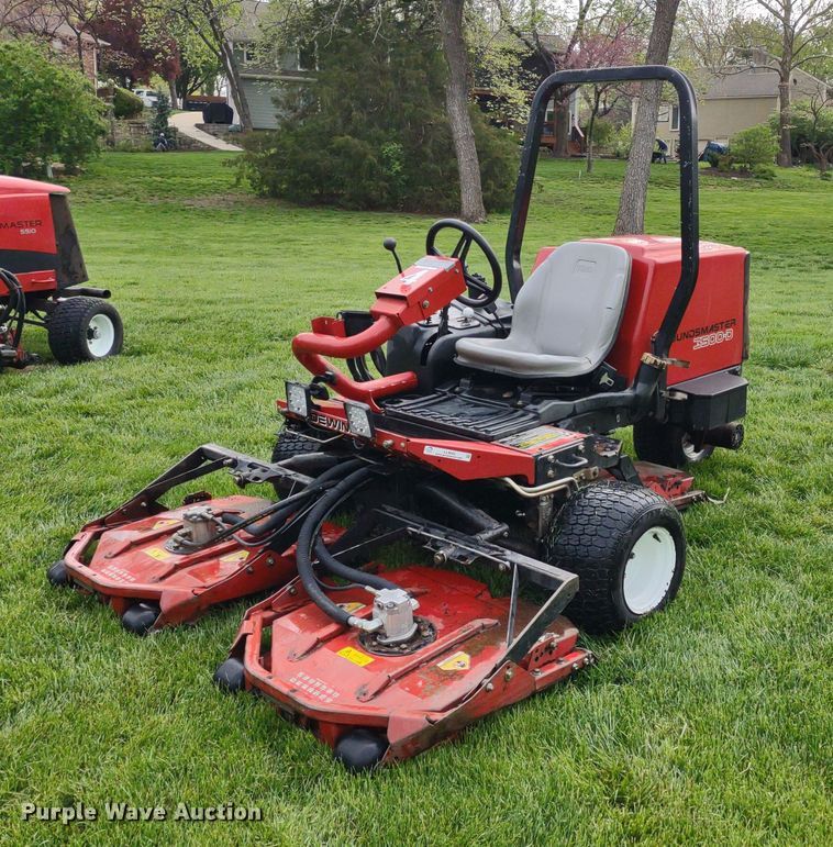 image for item LL9092 Toro Groundsmaster 3500D Sidewinder  lawn mower