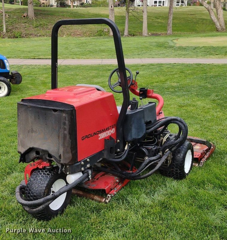 image for item LL9092 Toro Groundsmaster 3500D Sidewinder  lawn mower
