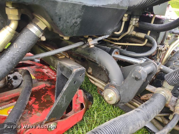 image for item LL9092 Toro Groundsmaster 3500D Sidewinder  lawn mower