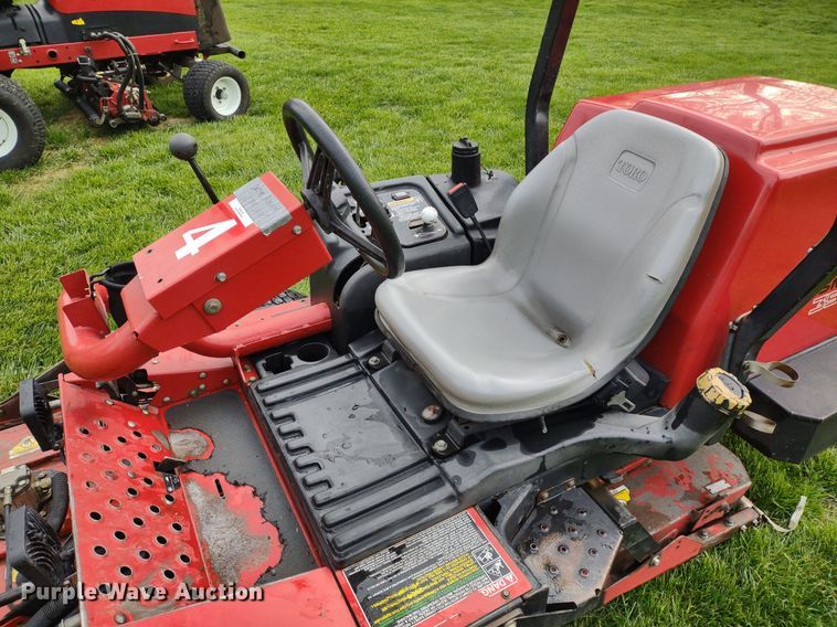 image for item LL9092 Toro Groundsmaster 3500D Sidewinder  lawn mower