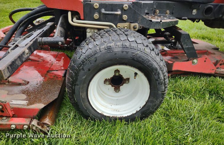 image for item LL9092 Toro Groundsmaster 3500D Sidewinder  lawn mower