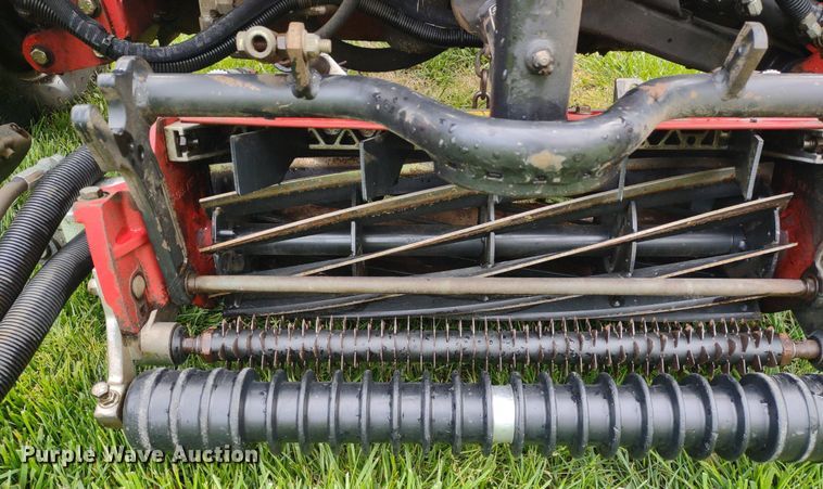 image for item LL9093 Toro Reelmaster 5510  reel mower
