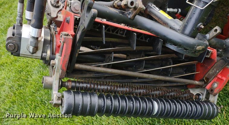 image for item LL9093 Toro Reelmaster 5510  reel mower