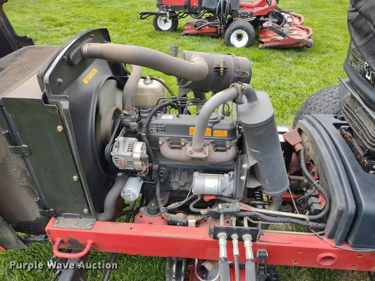 image for item LL9093 Toro Reelmaster 5510  reel mower