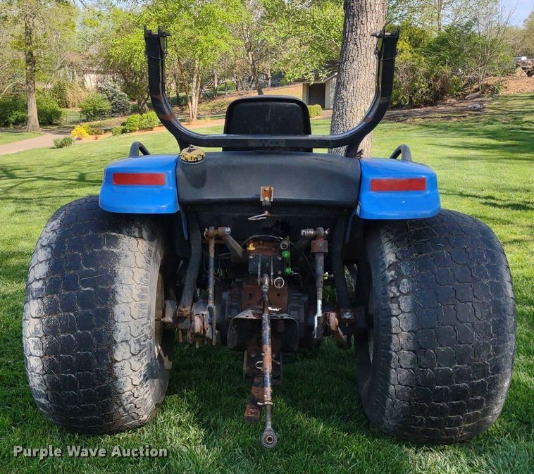 image for item LL9095 New Holland TC45DA  MFWD tractor