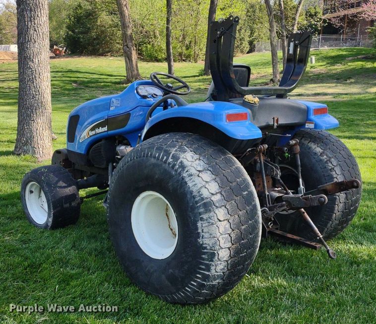 image for item LL9095 New Holland TC45DA  MFWD tractor