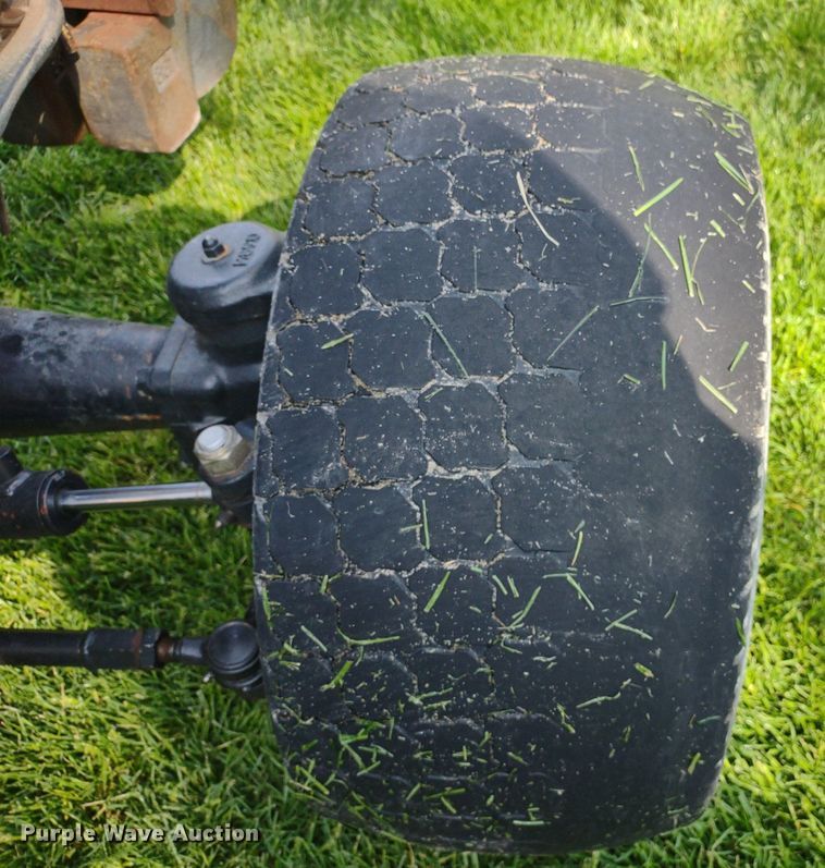 image for item LL9095 New Holland TC45DA  MFWD tractor