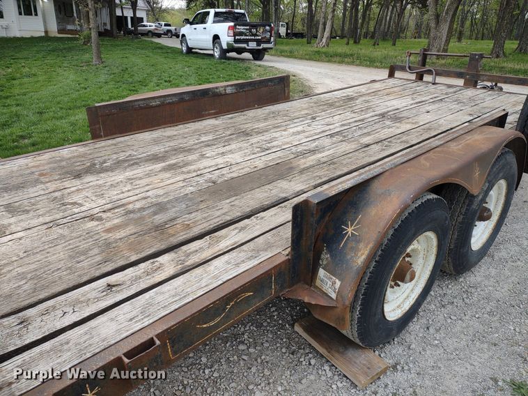 image for item LL9097 1994 Starlite Trailers  equipment trailer