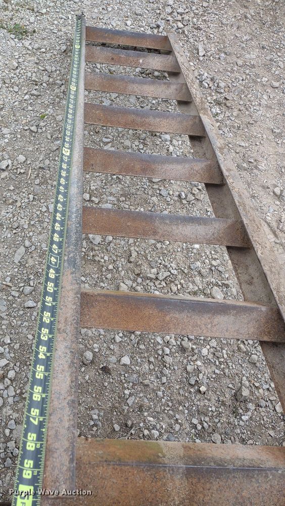 image for item LL9097 1994 Starlite Trailers  equipment trailer