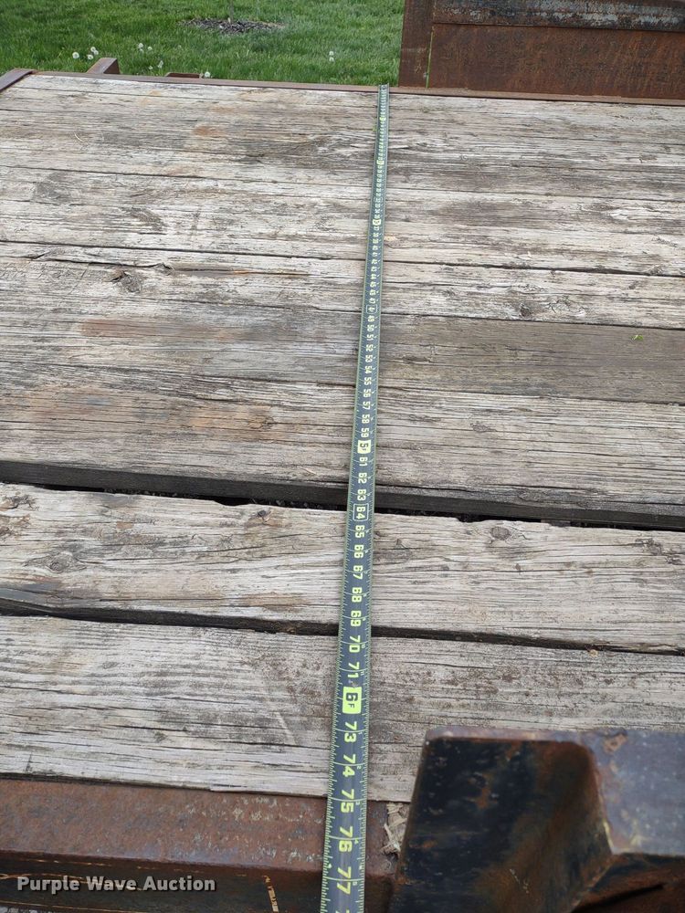 image for item LL9097 1994 Starlite Trailers  equipment trailer