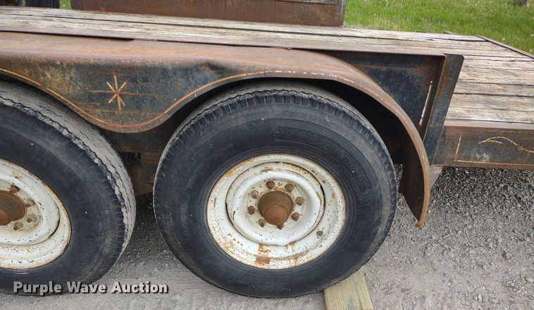 image for item LL9097 1994 Starlite Trailers  equipment trailer