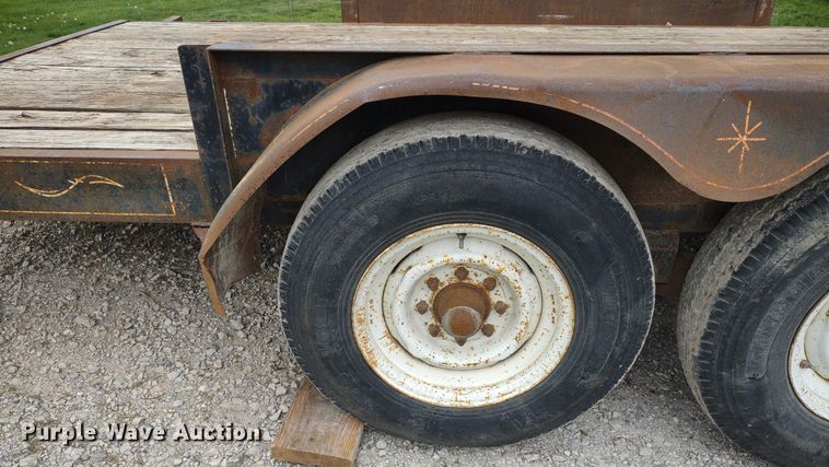 image for item LL9097 1994 Starlite Trailers  equipment trailer