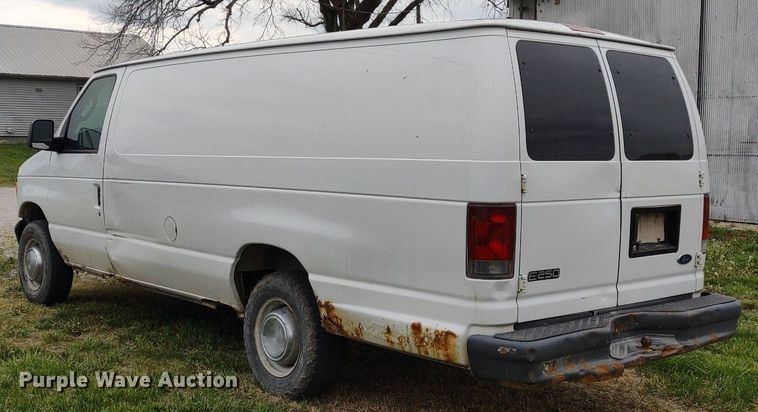 image for item LL9098 2004 Ford E250  van