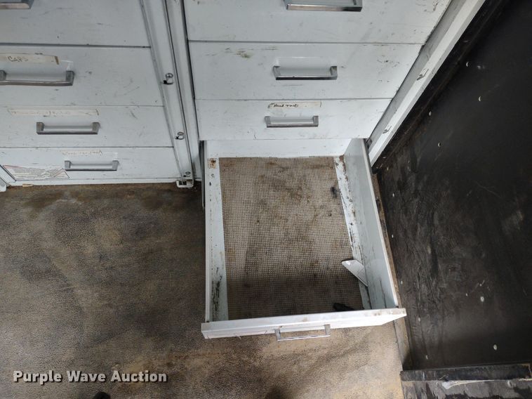 image for item LL9098 2004 Ford E250  van