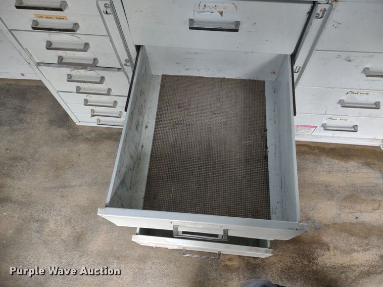 image for item LL9098 2004 Ford E250  van