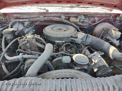 image for item LL9101 1993 Ford F350 XLT  Crew Cab pickup truck