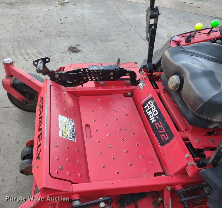 image for item LL9103 Gravely Pro Turn 272  ZTR lawn mower