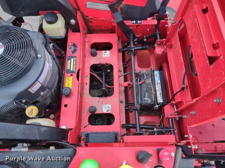 image for item LL9103 Gravely Pro Turn 272  ZTR lawn mower