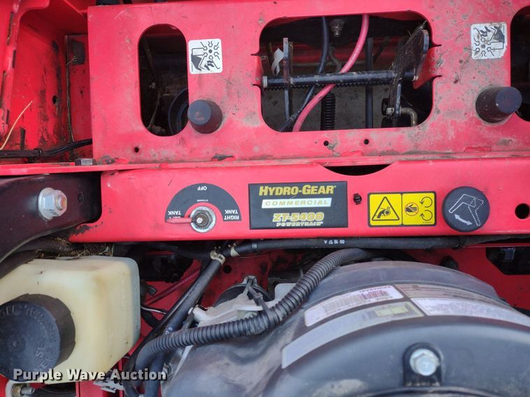 image for item LL9103 Gravely Pro Turn 272  ZTR lawn mower