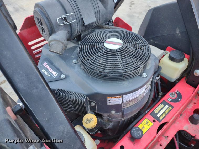 image for item LL9103 Gravely Pro Turn 272  ZTR lawn mower