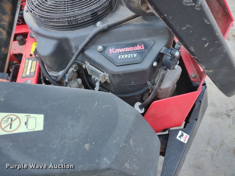 image for item LL9103 Gravely Pro Turn 272  ZTR lawn mower