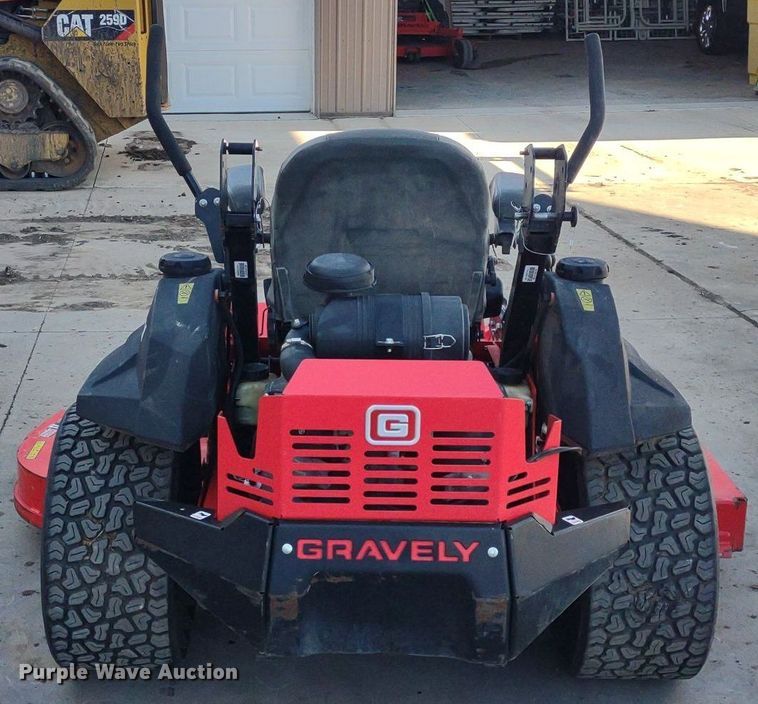 image for item LL9104 Gravely Pro Turn 272  ZTR lawn mower