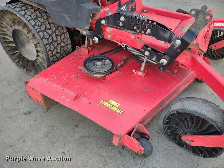 image for item LL9104 Gravely Pro Turn 272  ZTR lawn mower