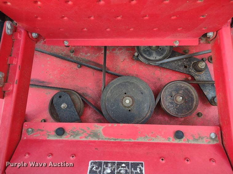 image for item LL9104 Gravely Pro Turn 272  ZTR lawn mower