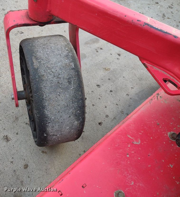 image for item LL9104 Gravely Pro Turn 272  ZTR lawn mower