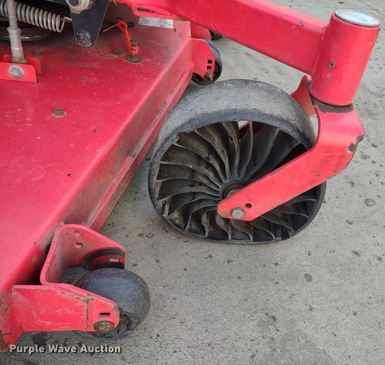 image for item LL9104 Gravely Pro Turn 272  ZTR lawn mower