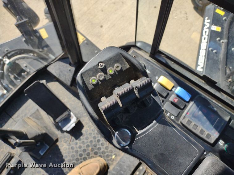 image for item LL9106 Jacobsen HR700  lawn mower