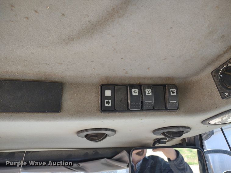 image for item LL9106 Jacobsen HR700  lawn mower