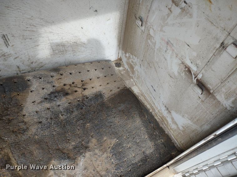 image for item LL9118 2009 Ford F350 Super Duty XL  utility bed pickup truck