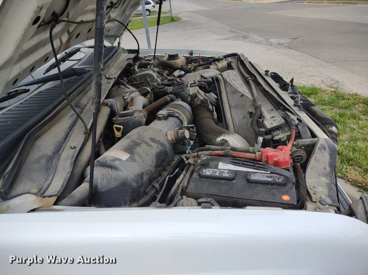 image for item LL9118 2009 Ford F350 Super Duty XL  utility bed pickup truck