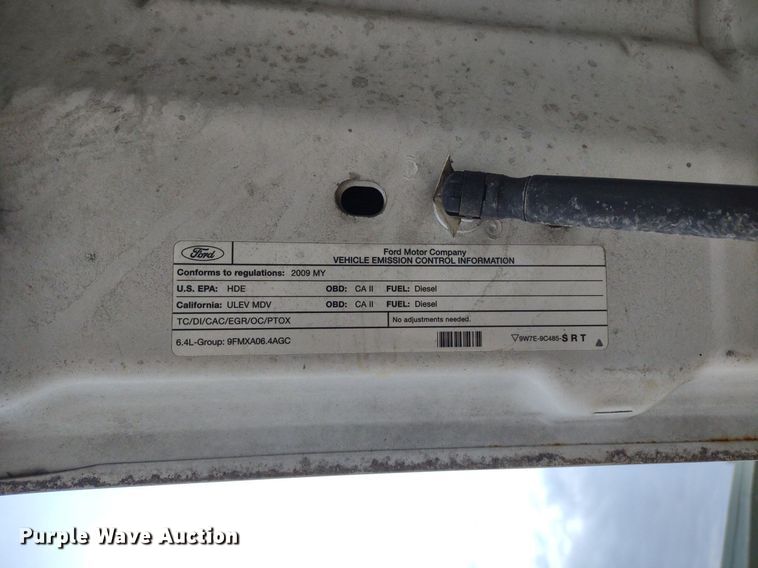 image for item LL9118 2009 Ford F350 Super Duty XL  utility bed pickup truck