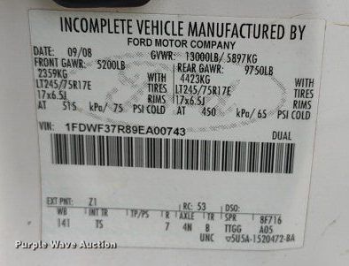 image for item LL9118 2009 Ford F350 Super Duty XL  utility bed pickup truck