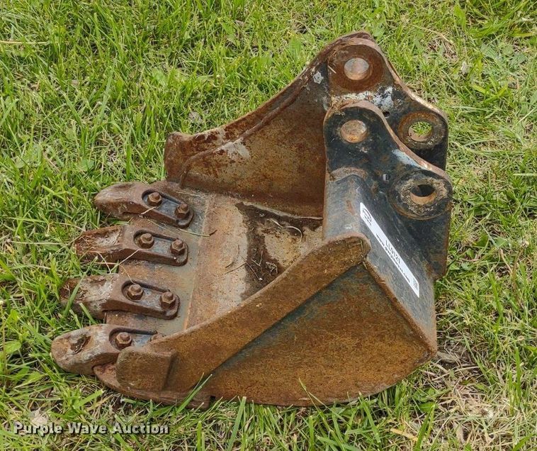image for item LL9121 Bobcat  mini excavator bucket