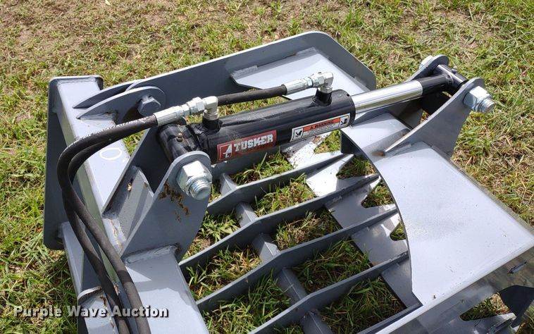 image for item LL9142 80"W skid steer grapple bucket