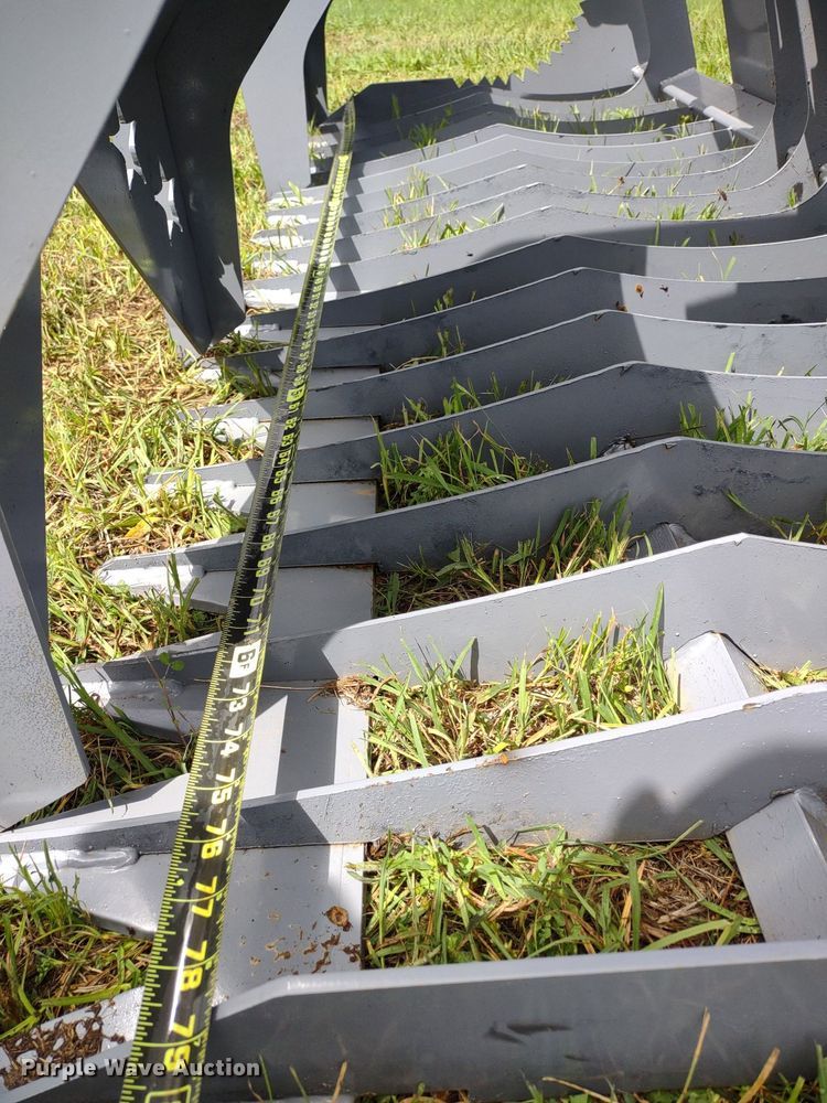 image for item LL9142 80"W skid steer grapple bucket