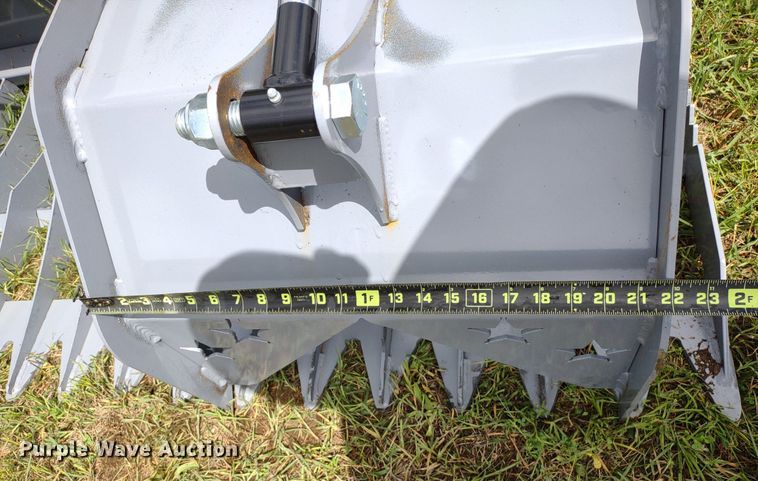 image for item LL9142 80"W skid steer grapple bucket